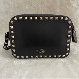 Valentino Rockstud Camera Bag - Black